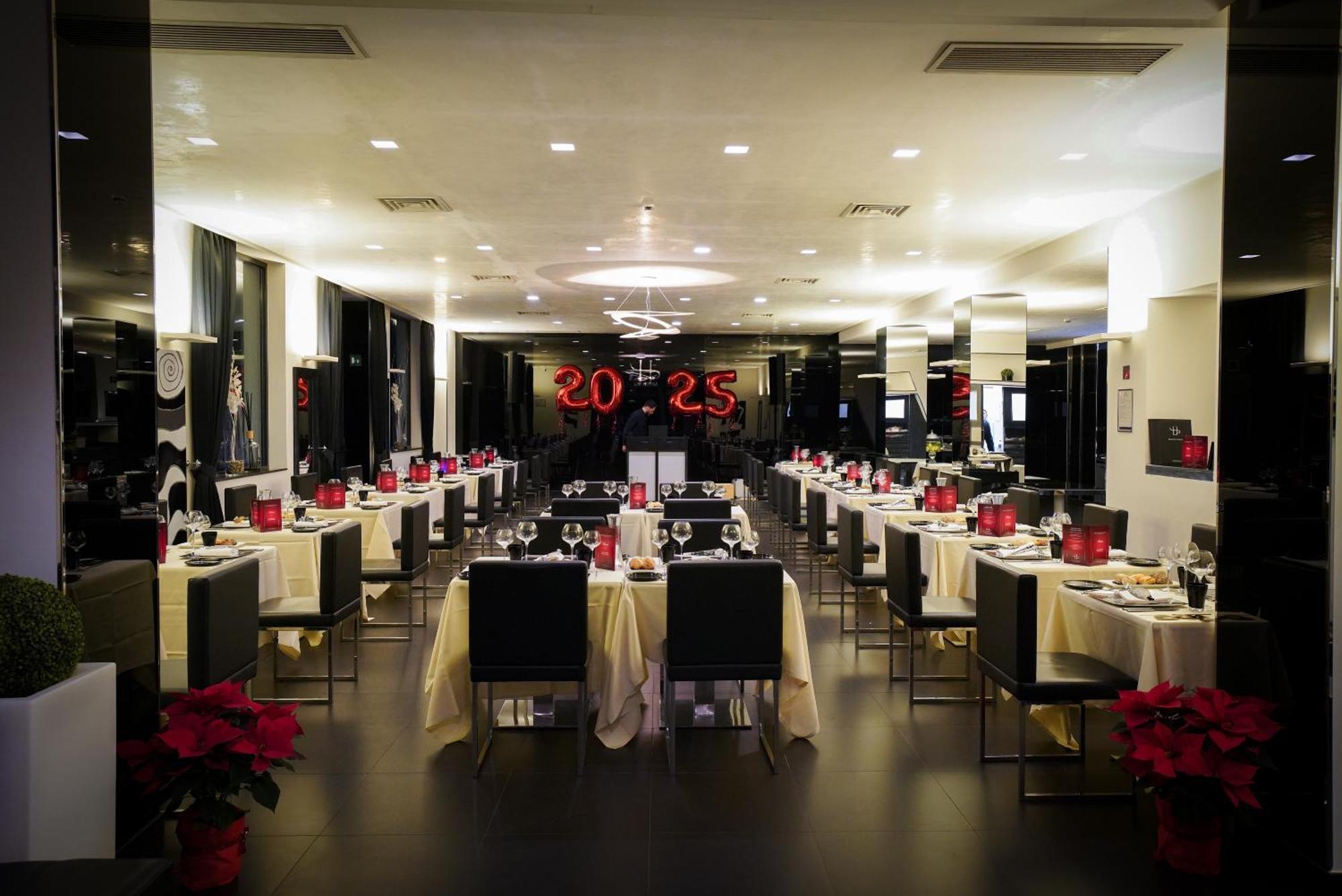 Lhp Hotel Montecatini Palace & Spa Kültér fotó Restaurant 20:25